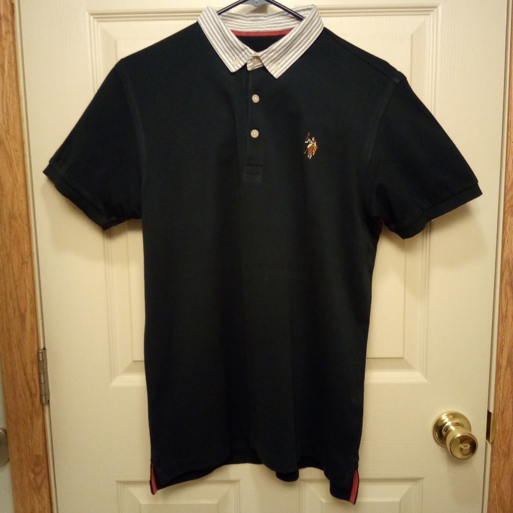 U.S POLO ASSN.  Men's Polo Shirt.  Size:  Large